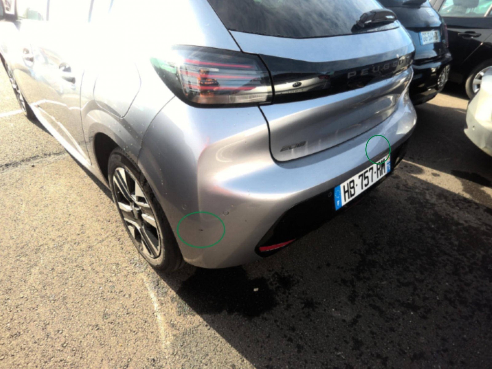 PEUGEOT - 208 - #858374 - 9