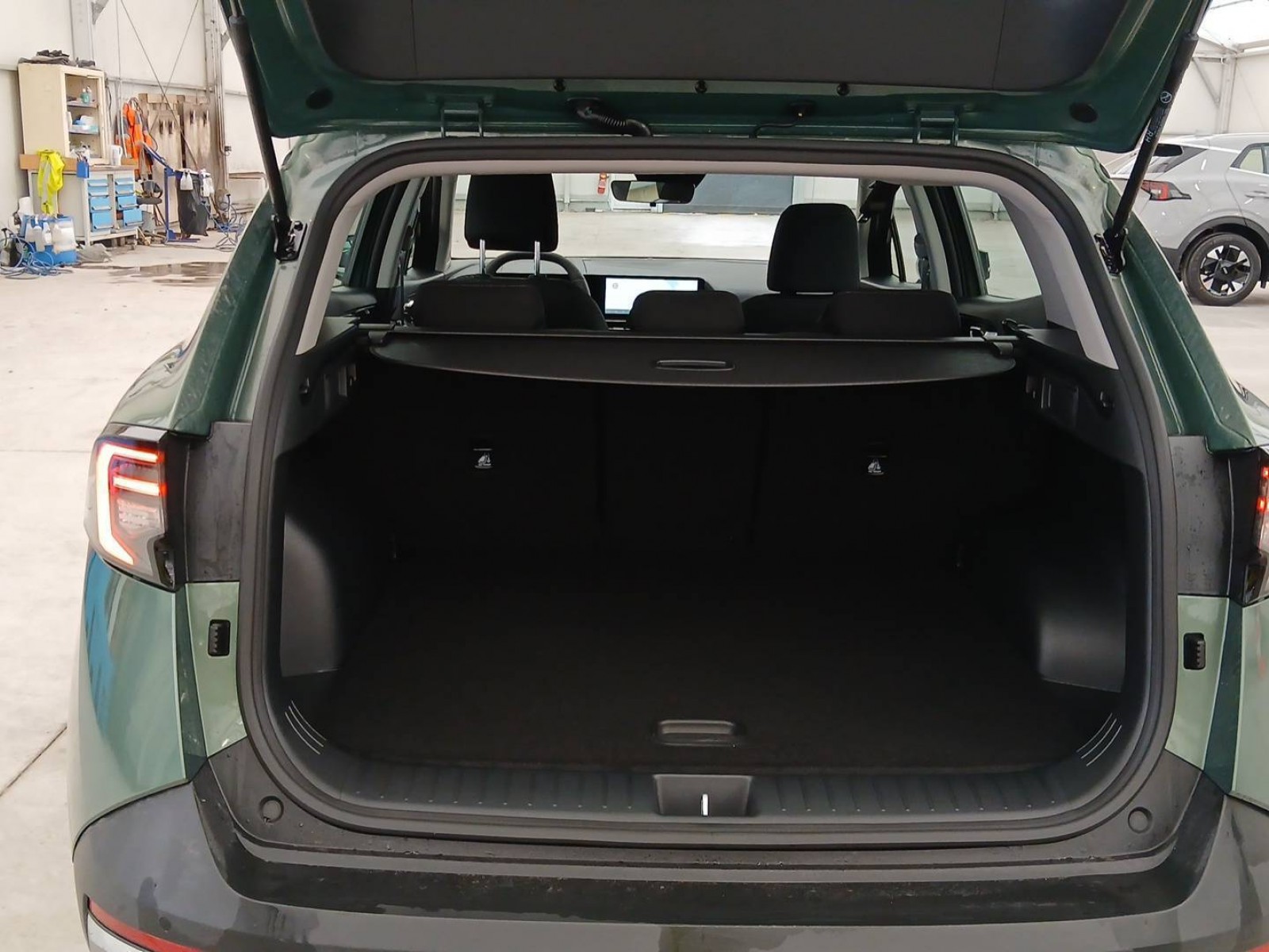 KIA - SPORTAGE - #852784 - 12