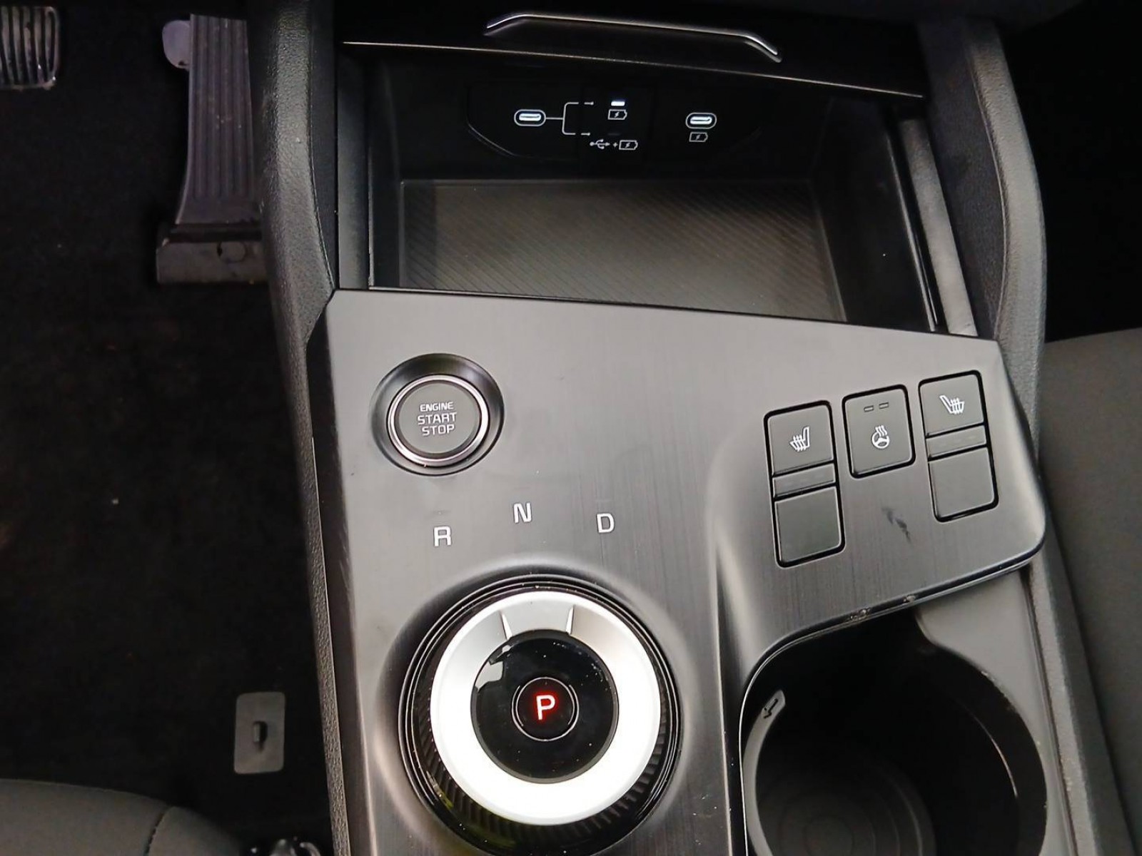 KIA - SPORTAGE - #852784 - 13