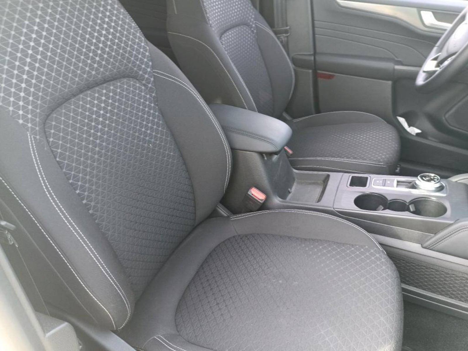 FORD - KUGA - #859692 - 11