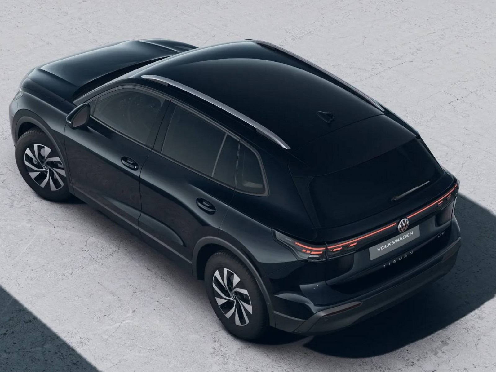 VOLKSWAGEN - TIGUAN - #859700 - 6