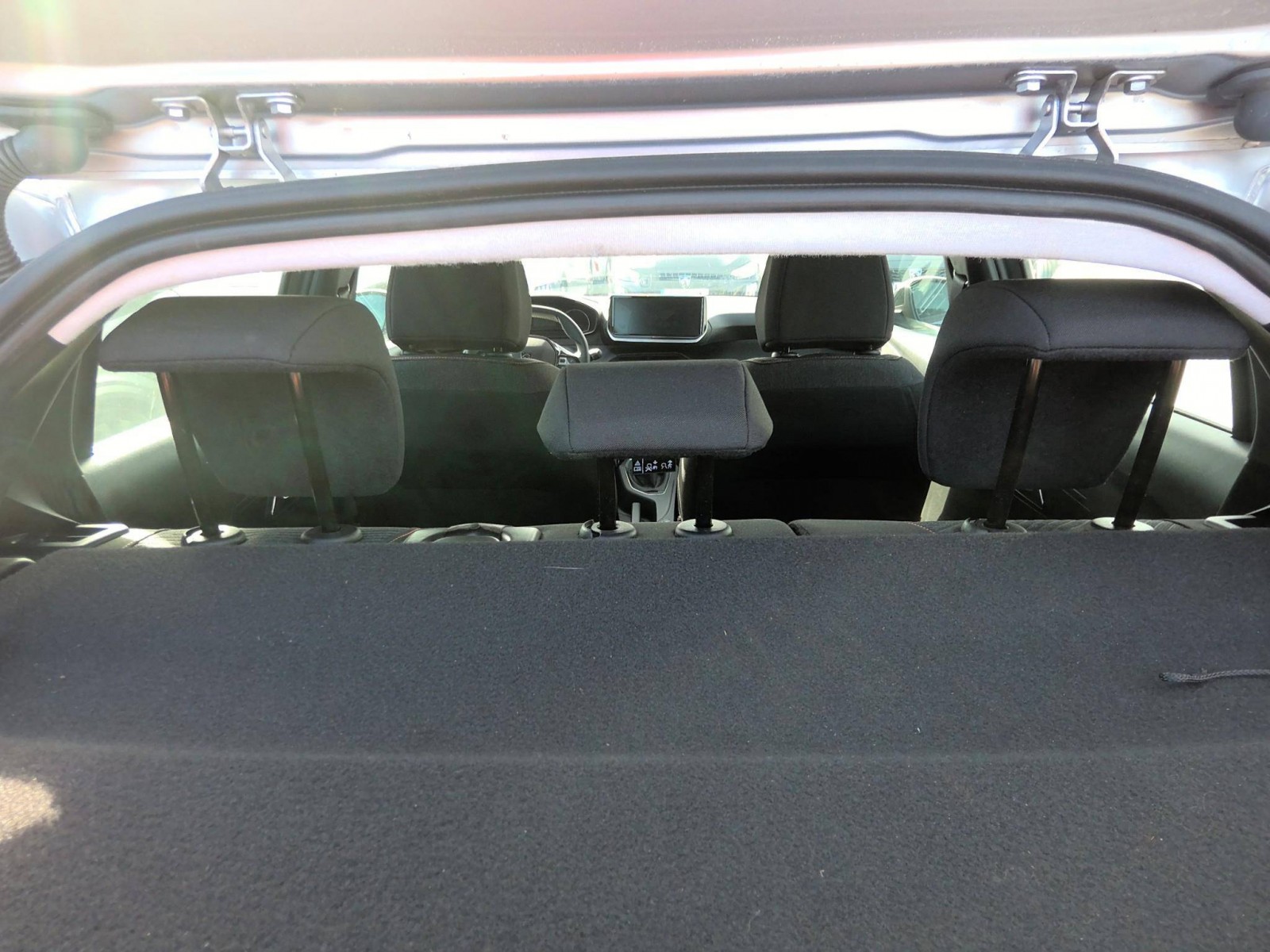 PEUGEOT - 208 - #859596 - 7