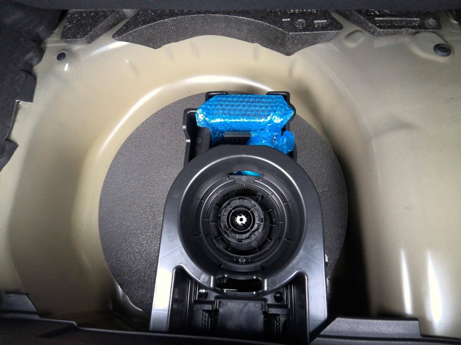 PEUGEOT - 208 - #859604 - 5