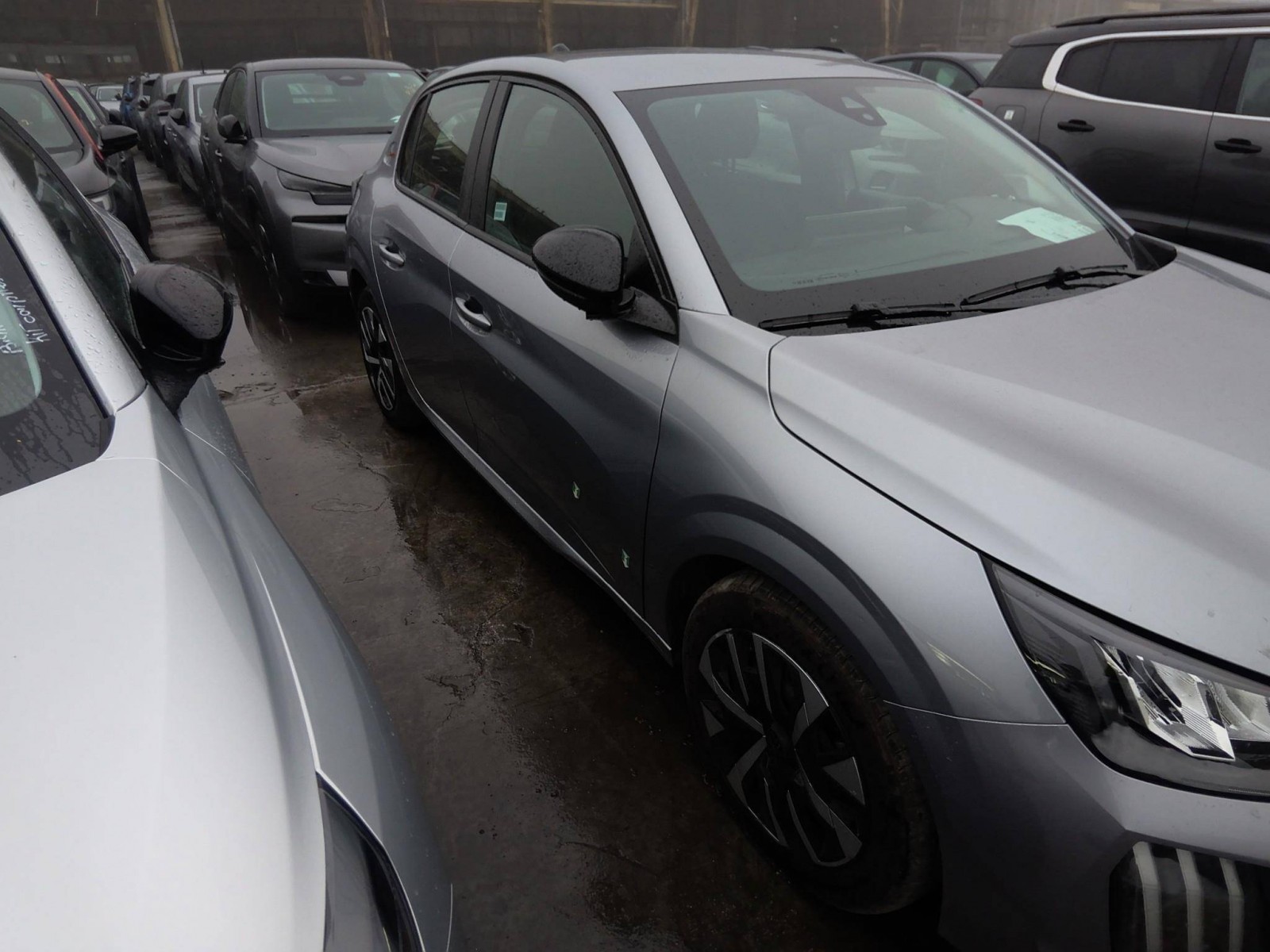 PEUGEOT - 208 - #859605 - 10