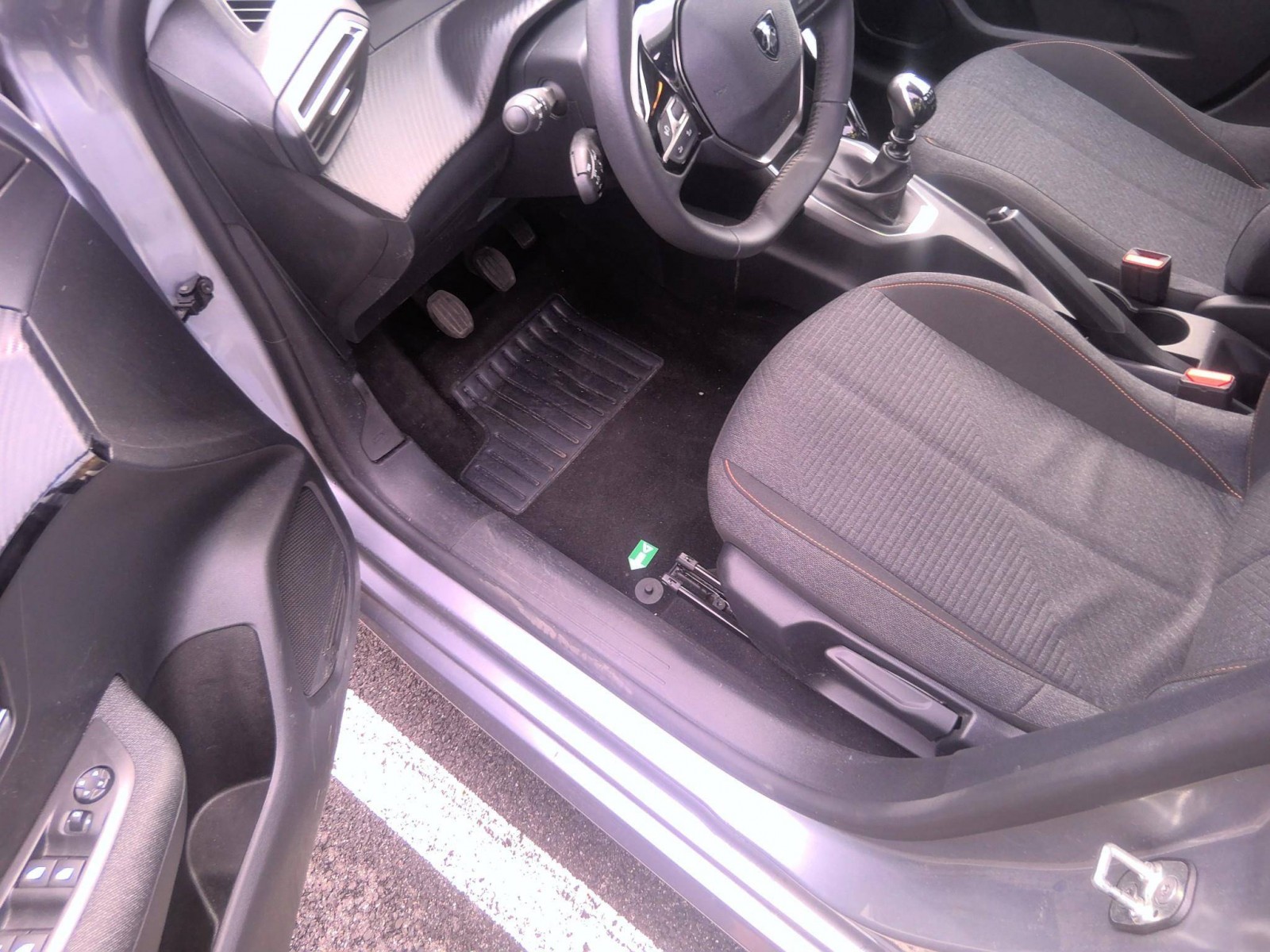 PEUGEOT - 208 - #859607 - 20