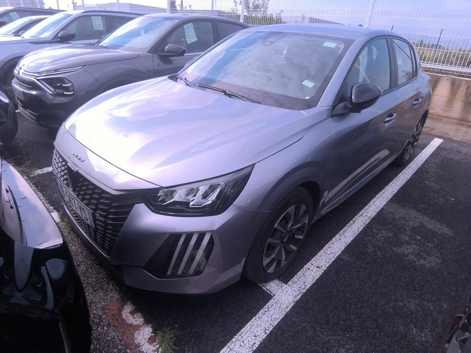 PEUGEOT - 208 - #859607 - 0