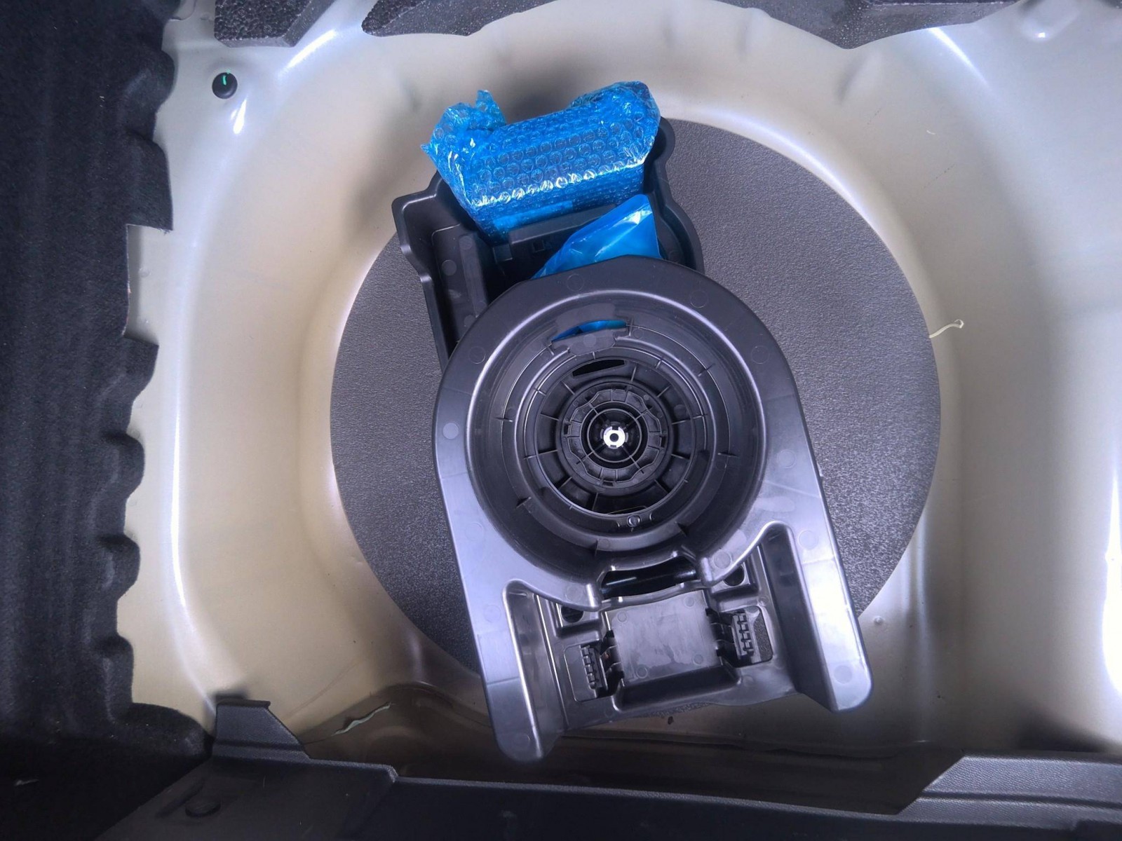 PEUGEOT - 208 - #859607 - 6