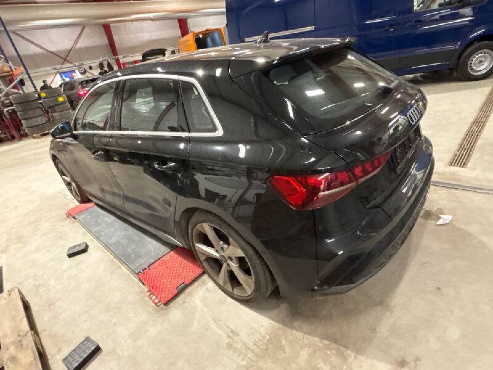 AUDI - A3 SPORTBACK - #859926 - 3