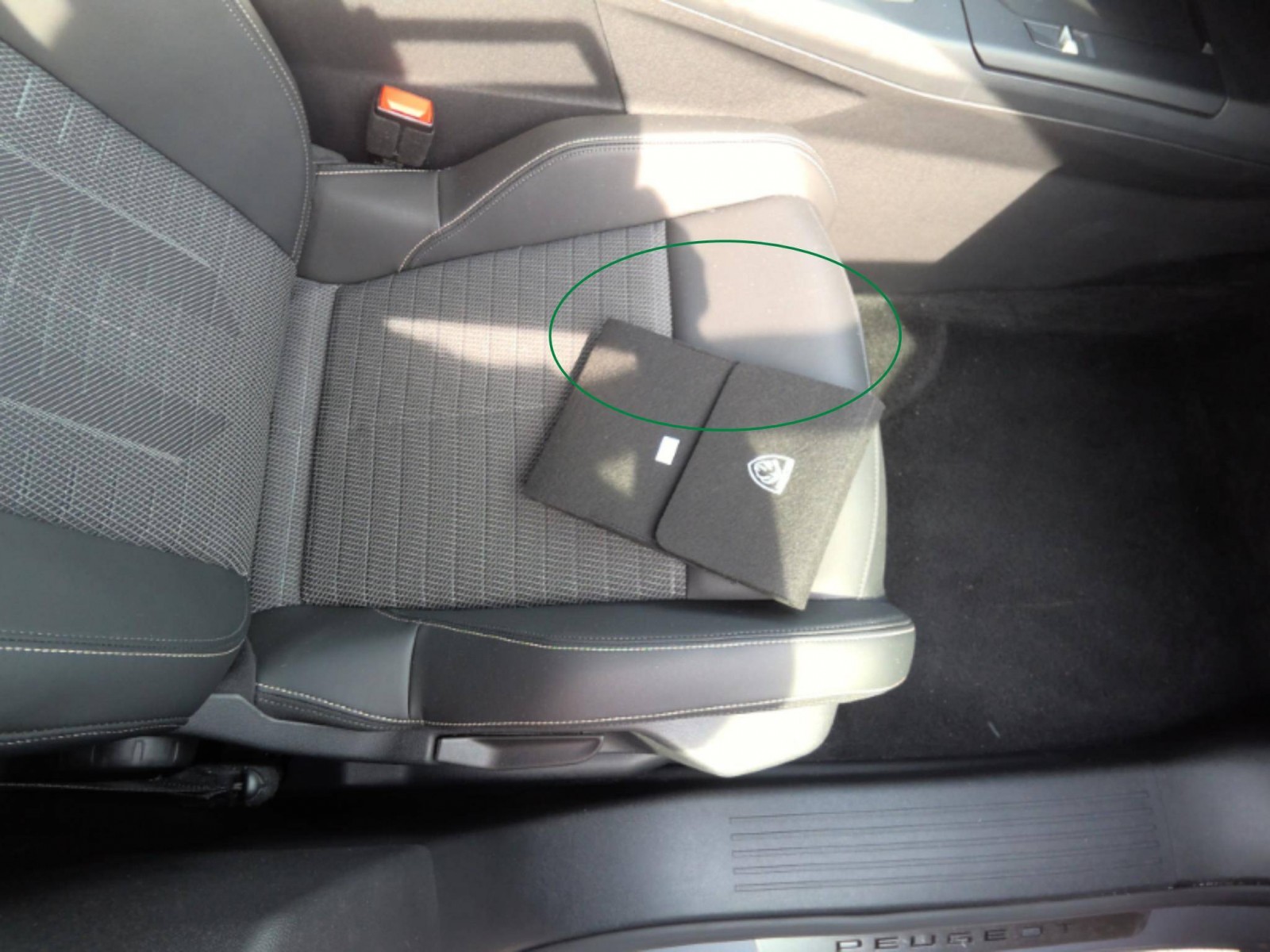 PEUGEOT - 3008 - #859656 - 15