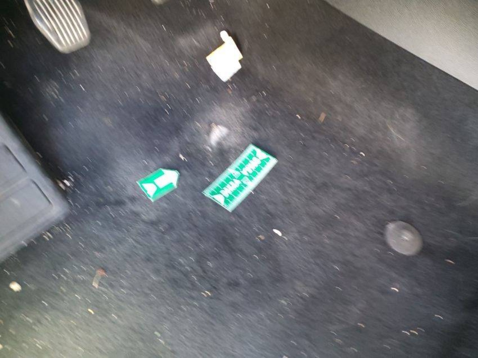 FORD - FOCUS - #860249 - 8