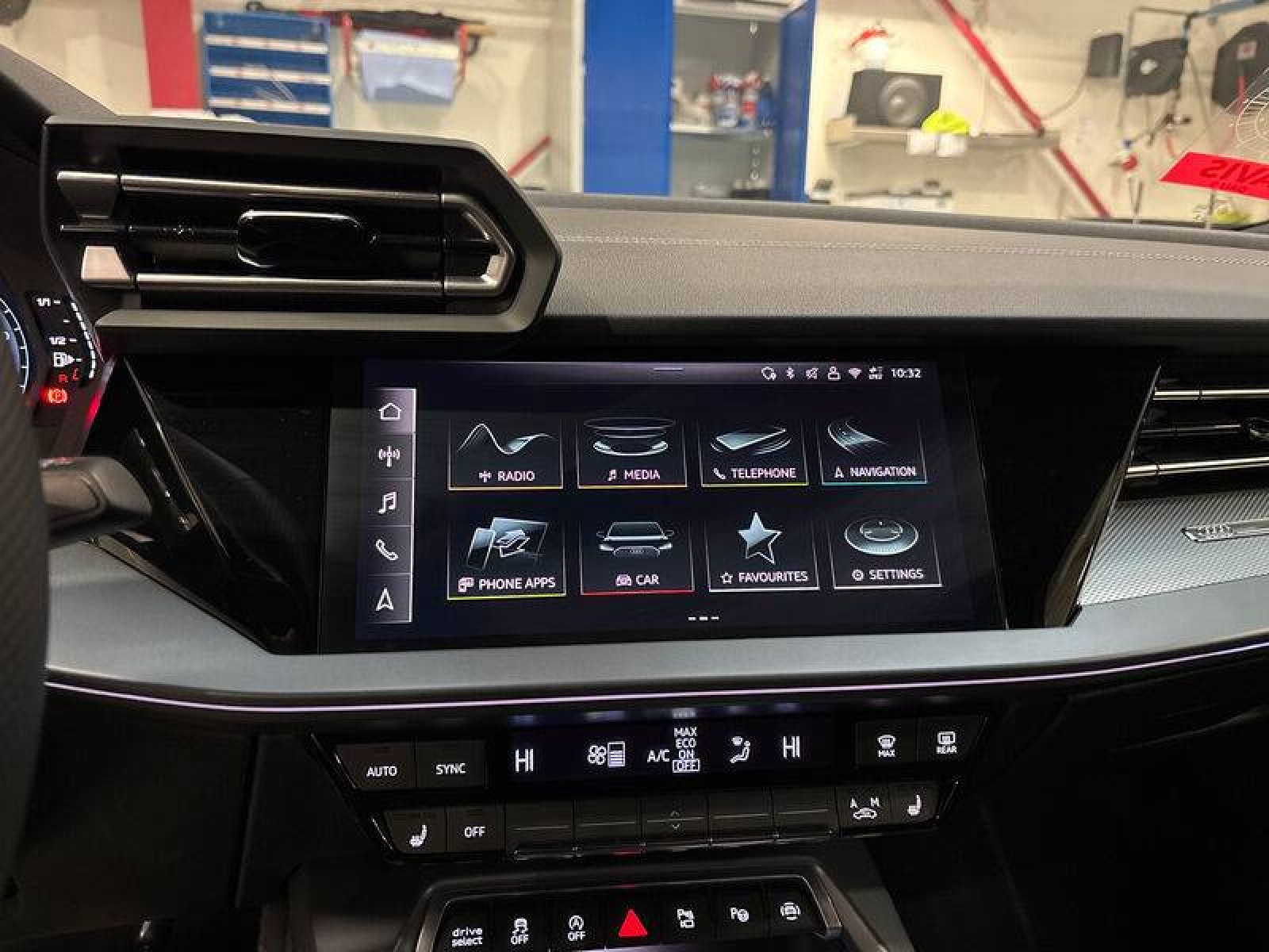 AUDI - A3 SPORTBACK - #859930 - 1