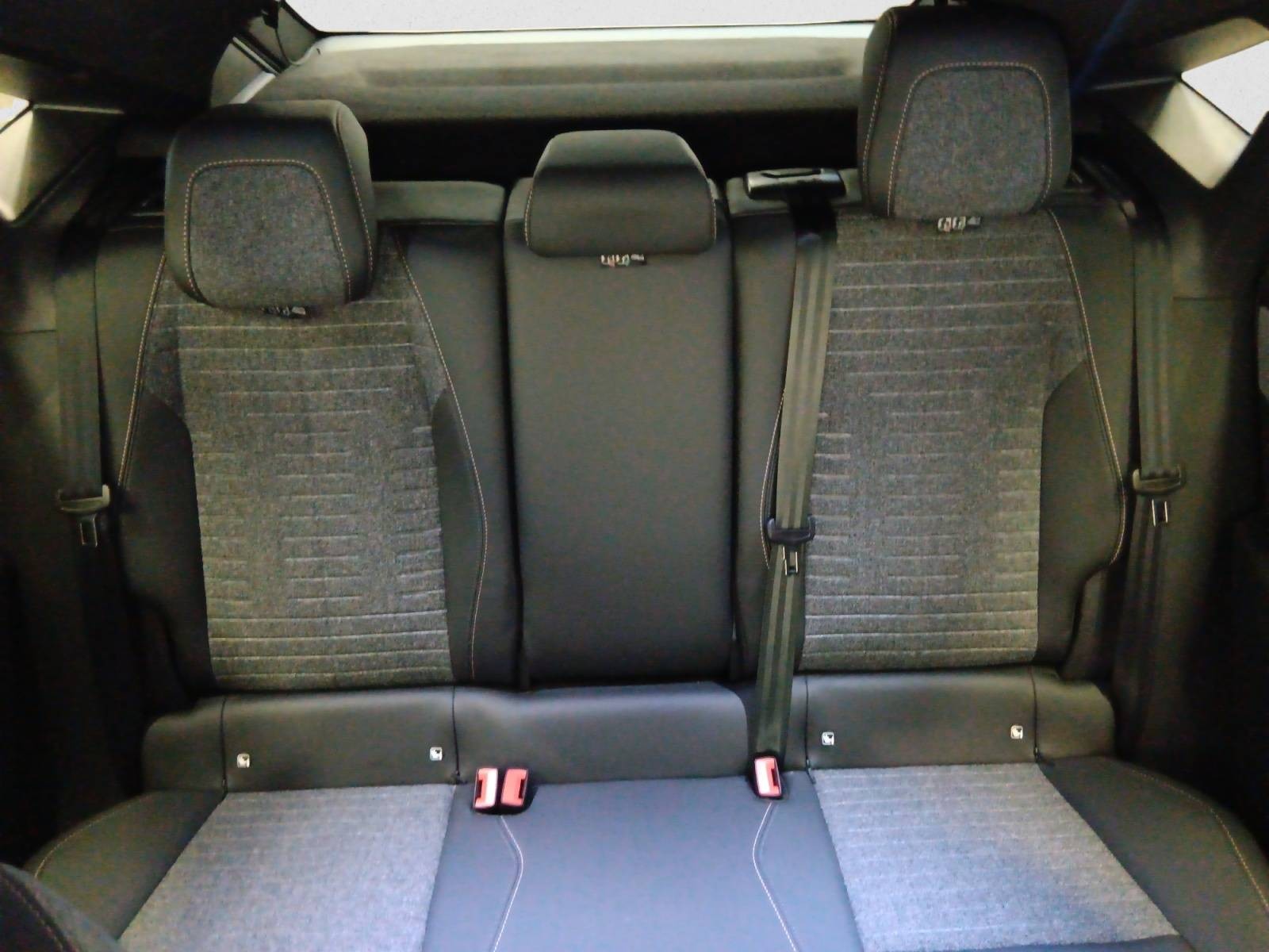 PEUGEOT - 3008 - #851553 - 8