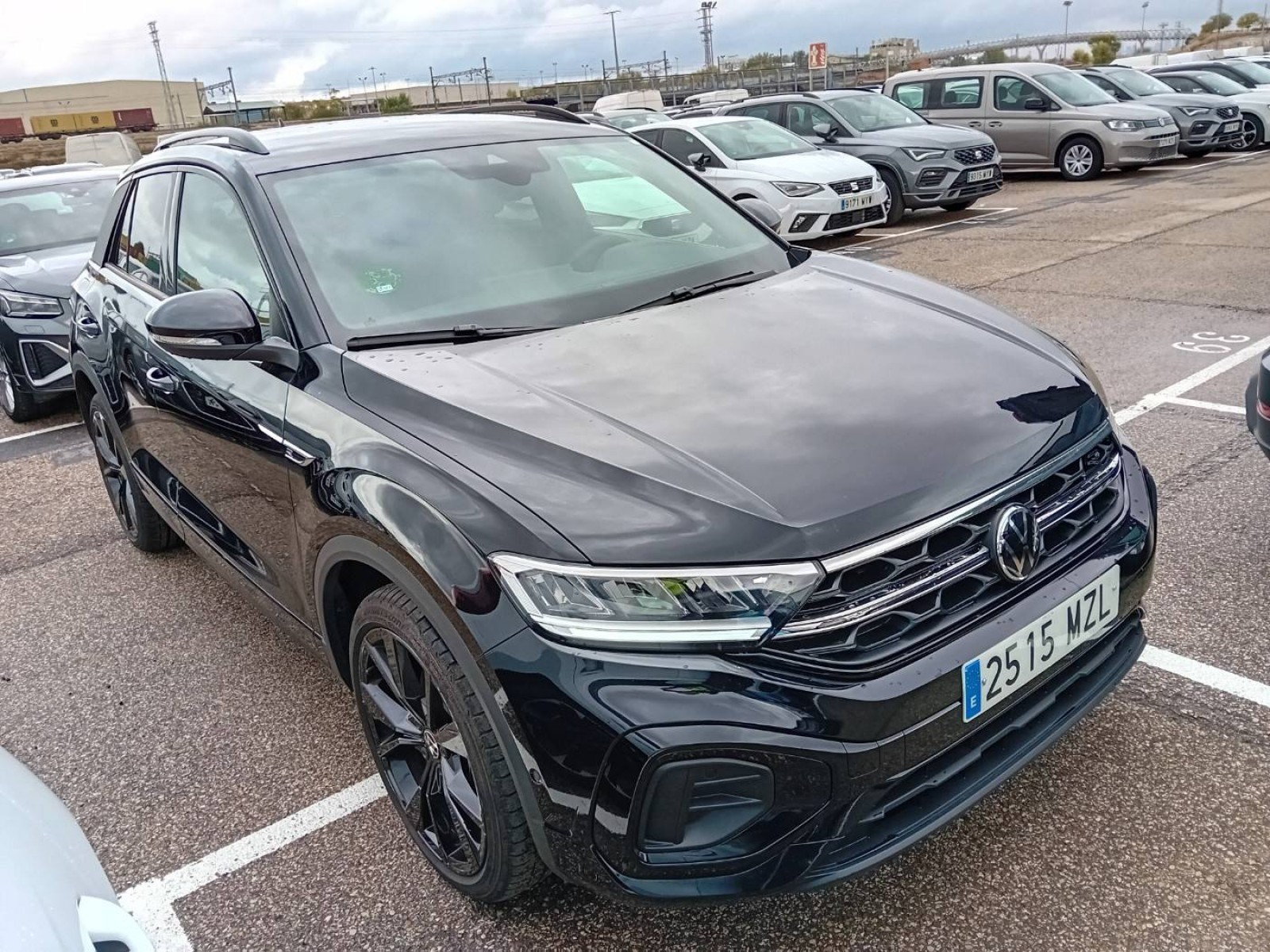 VOLKSWAGEN - T-ROC - #860350 - 1