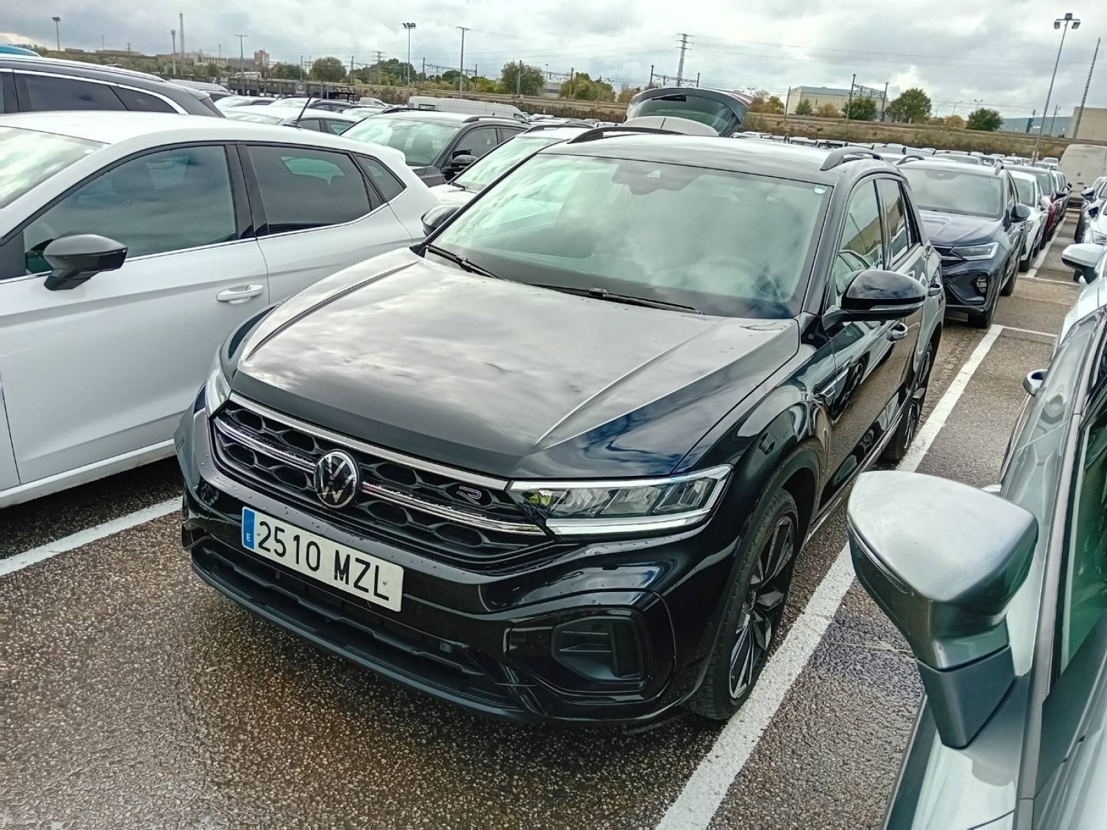 VOLKSWAGEN - T-ROC - #860349 - 0