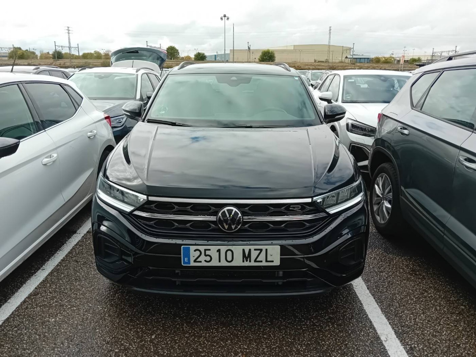 VOLKSWAGEN - T-ROC - #860349 - 4