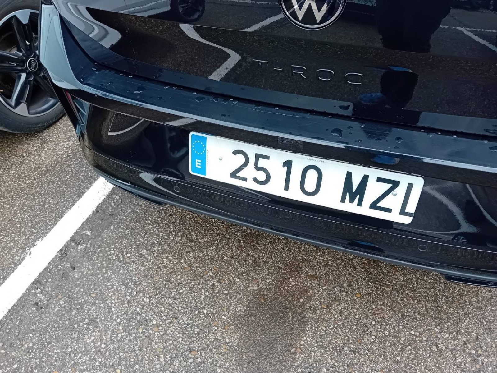 VOLKSWAGEN - T-ROC - #860349 - 16