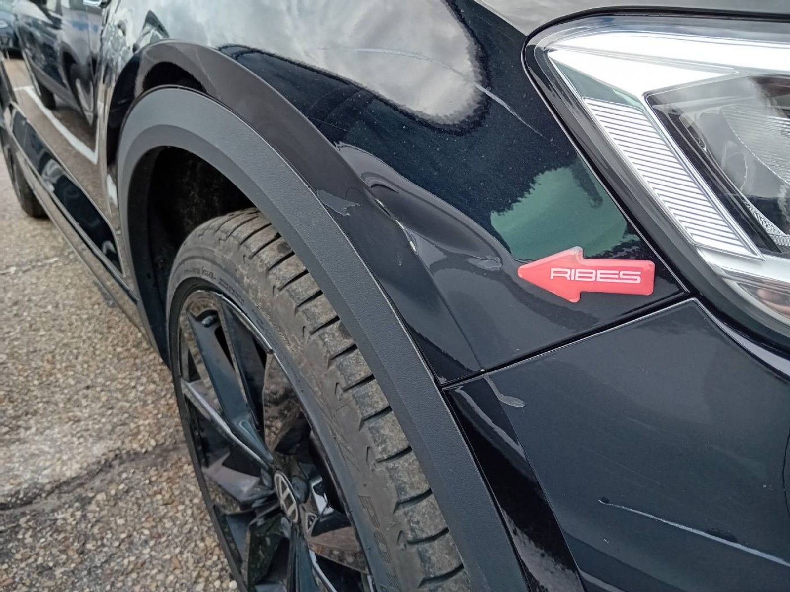 VOLKSWAGEN - T-ROC - #860349 - 18