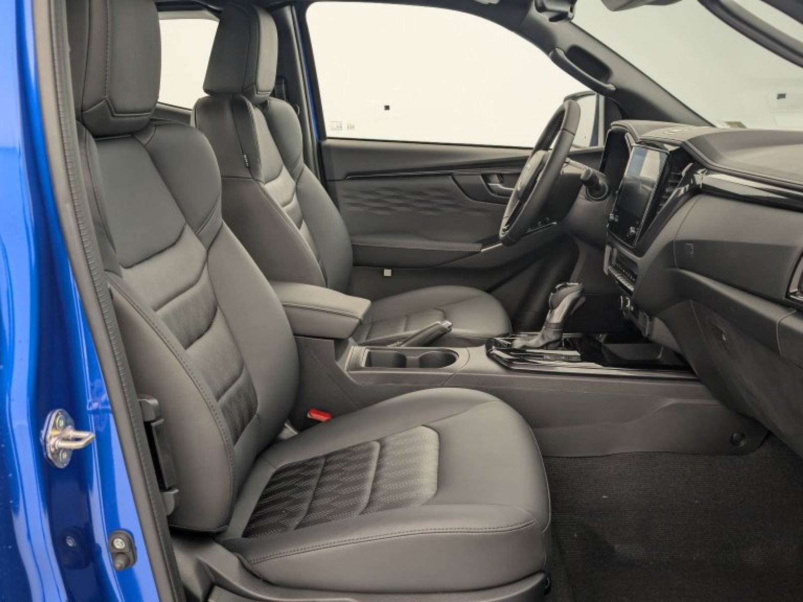 ISUZU - D-MAX - #860429 - 8