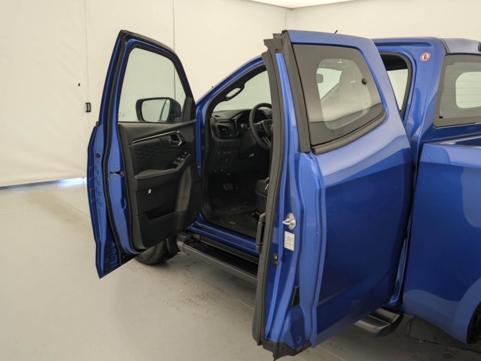 ISUZU - D-MAX - #860429 - 11