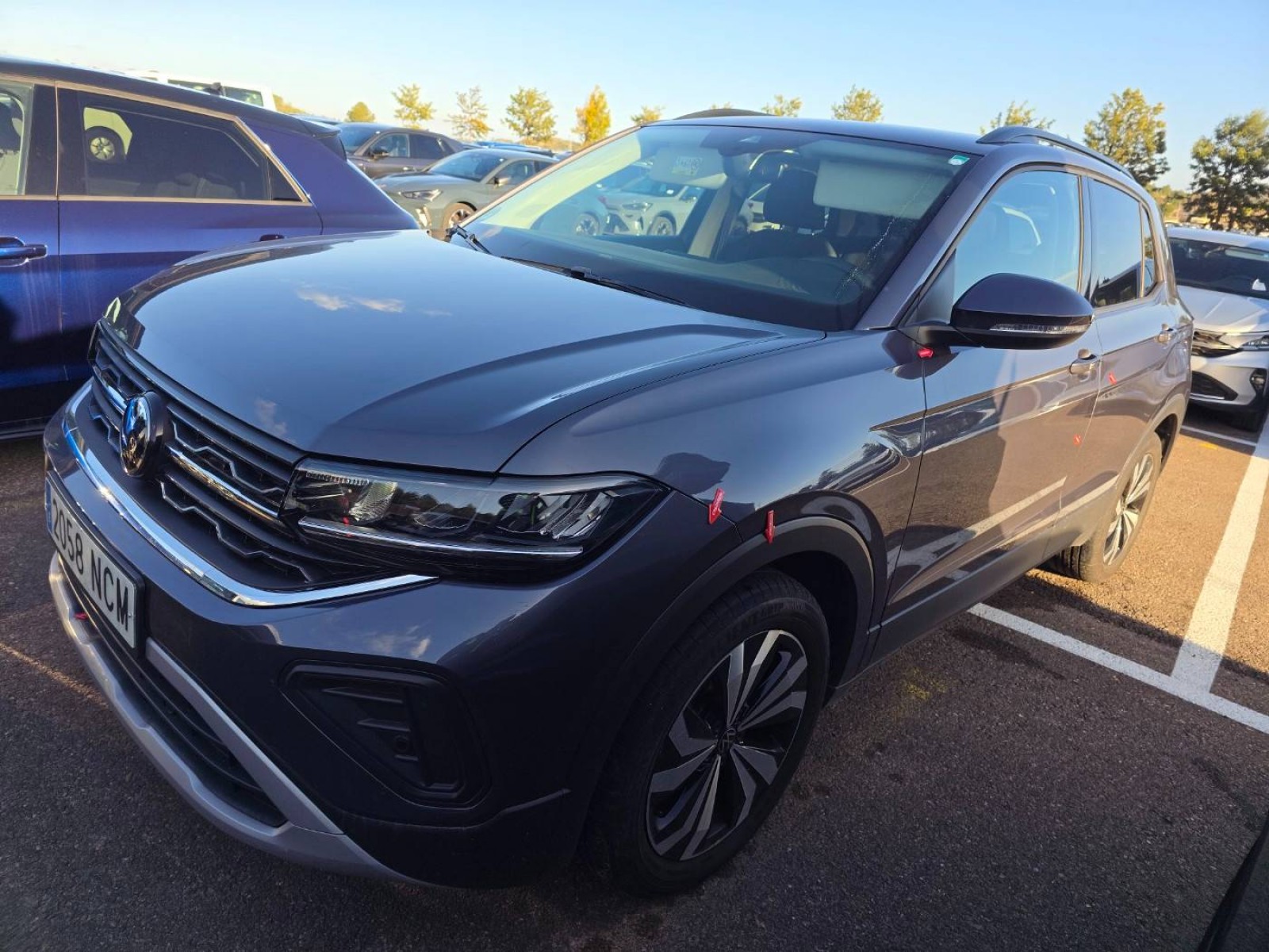 VOLKSWAGEN - T-CROSS - #860467 - 0