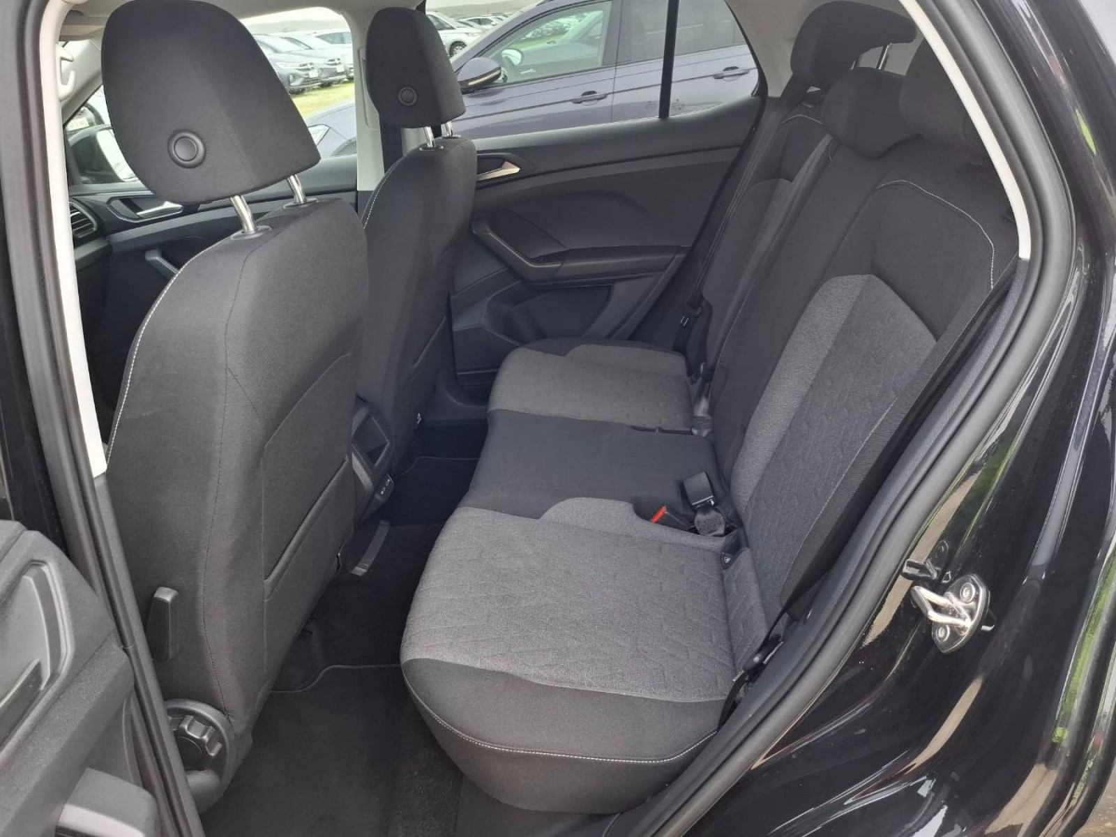 VOLKSWAGEN - T-CROSS - #860469 - 10