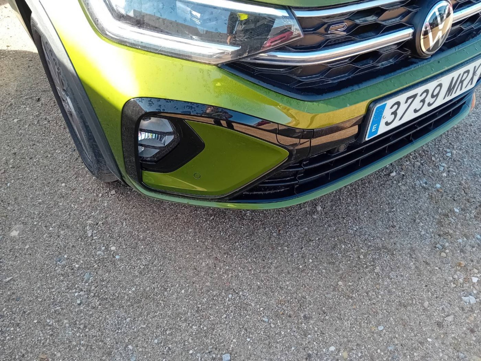 VOLKSWAGEN - TAIGO - #860474 - 22