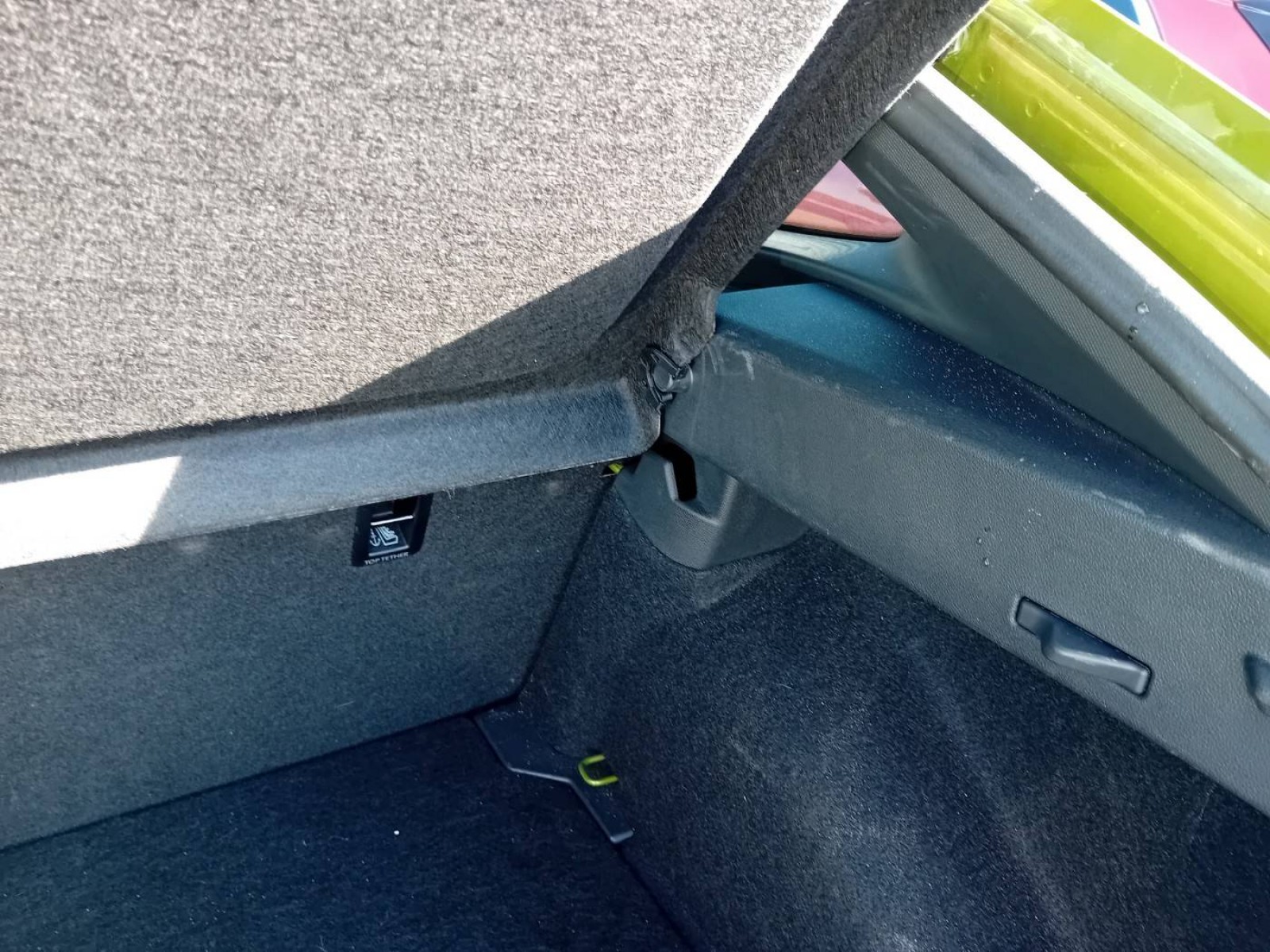 VOLKSWAGEN - TAIGO - #860474 - 20