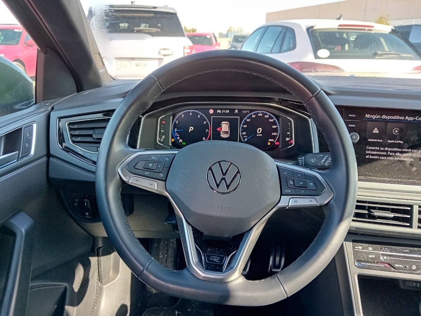 VOLKSWAGEN - TAIGO - #860476 - 12