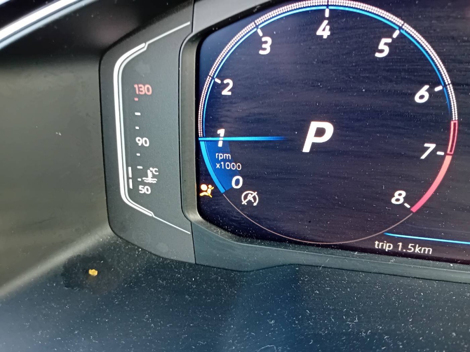 VOLKSWAGEN - TAIGO - #860476 - 18