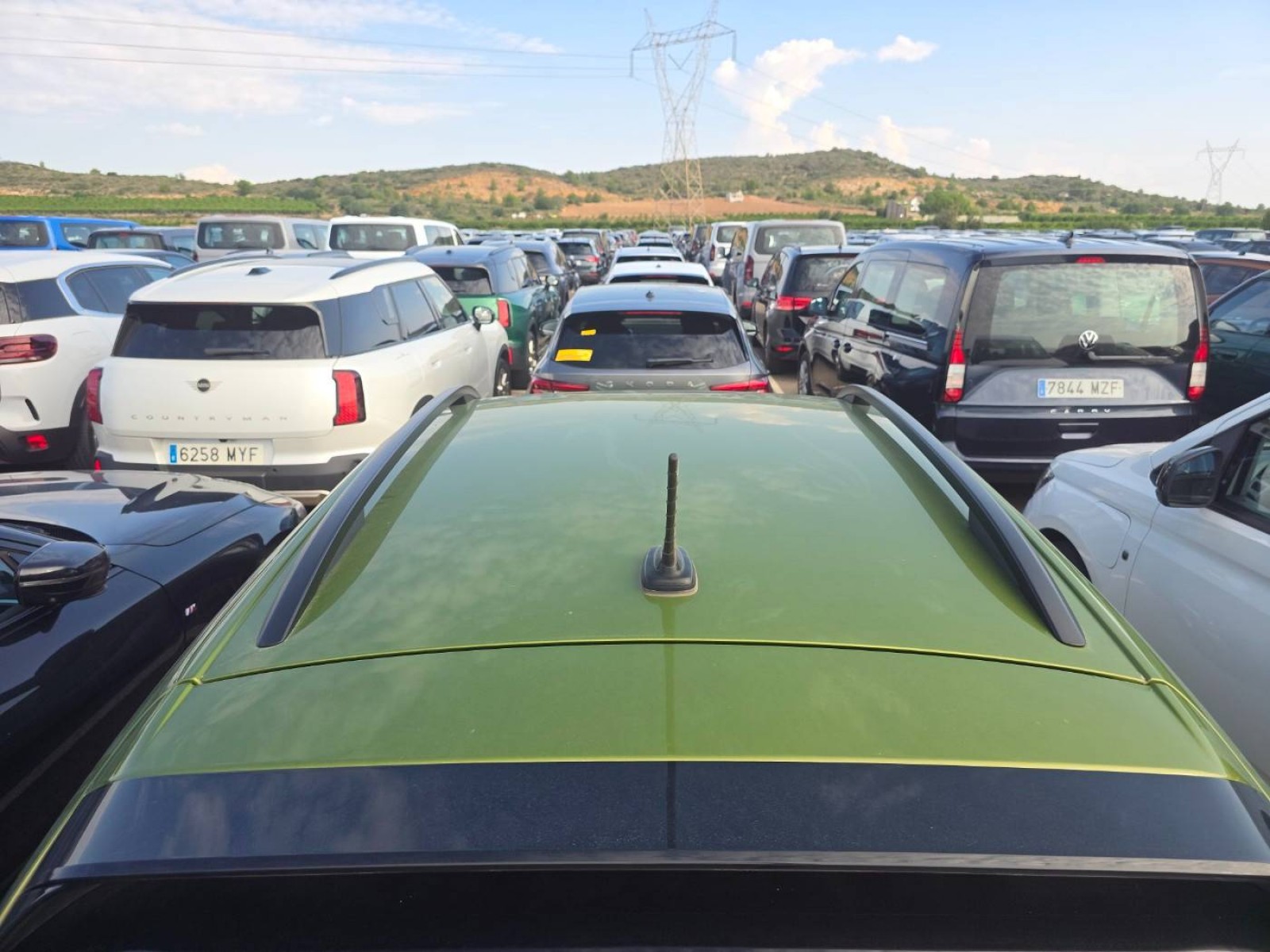 VOLKSWAGEN - TAIGO - #860478 - 29