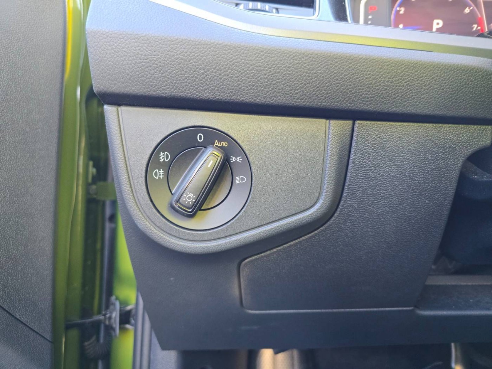 VOLKSWAGEN - TAIGO - #860479 - 5