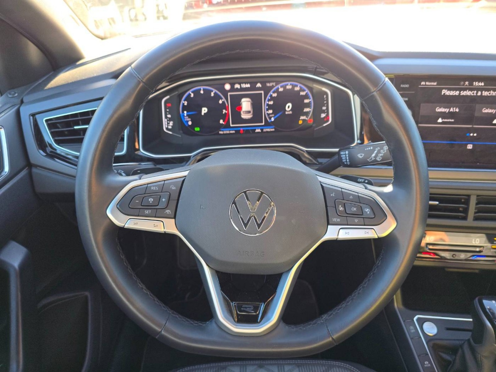 VOLKSWAGEN - TAIGO - #860479 - 10