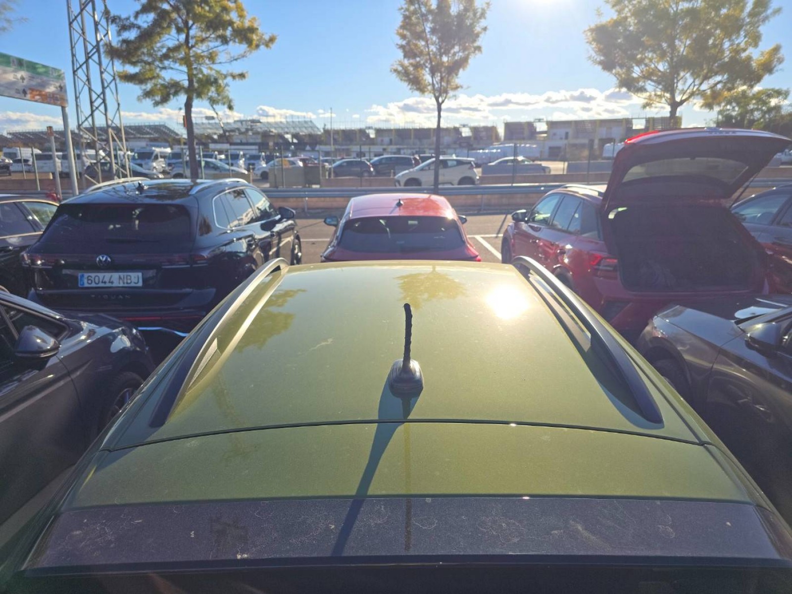 VOLKSWAGEN - TAIGO - #860479 - 19