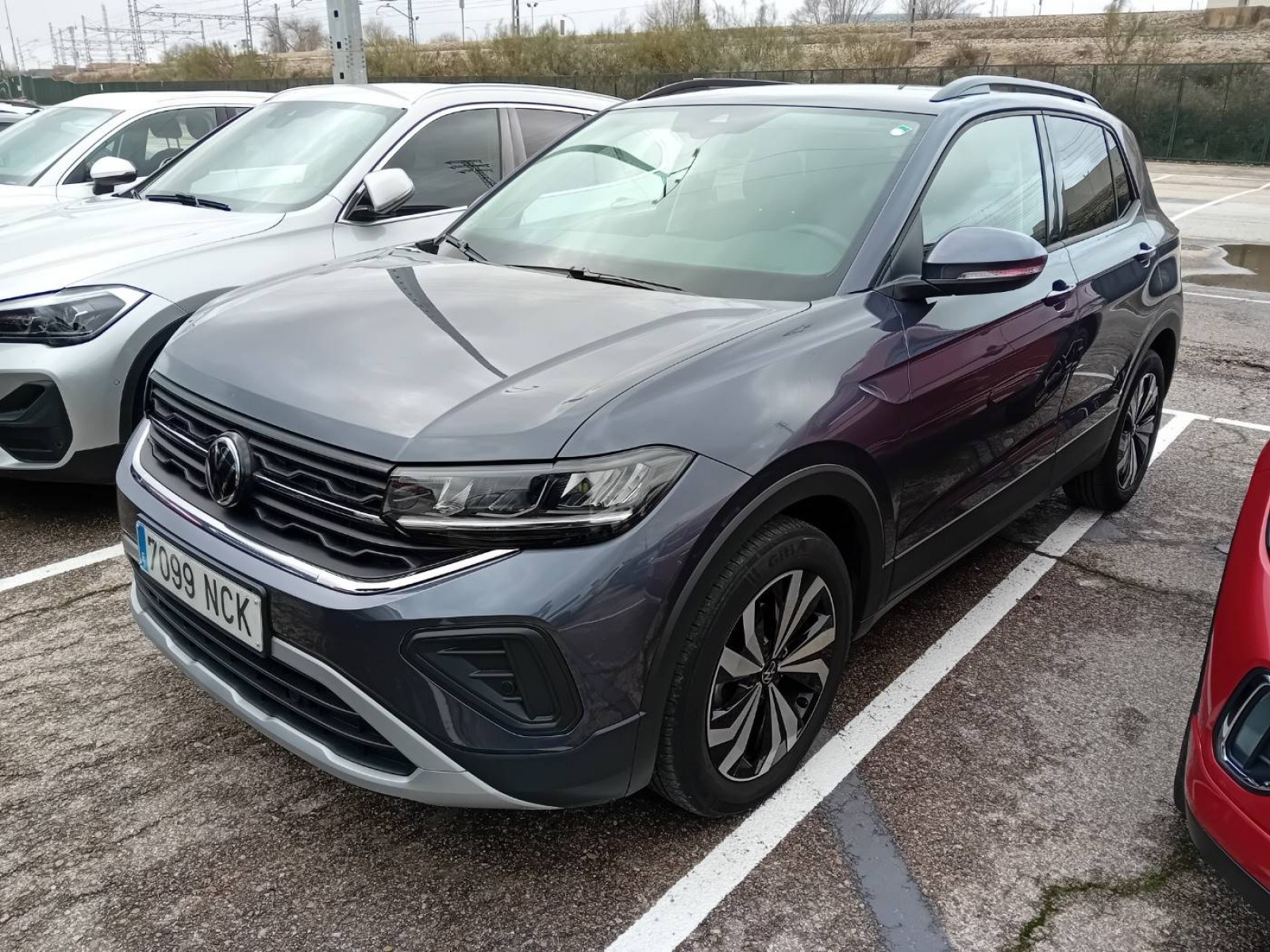 VOLKSWAGEN - T-CROSS - #860555 - 0