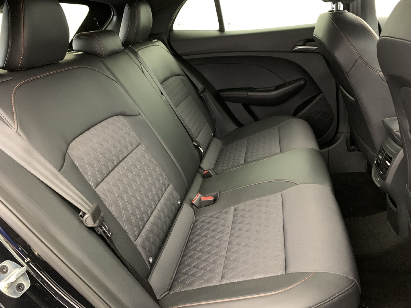 MG - MG3 - #860618 - 9