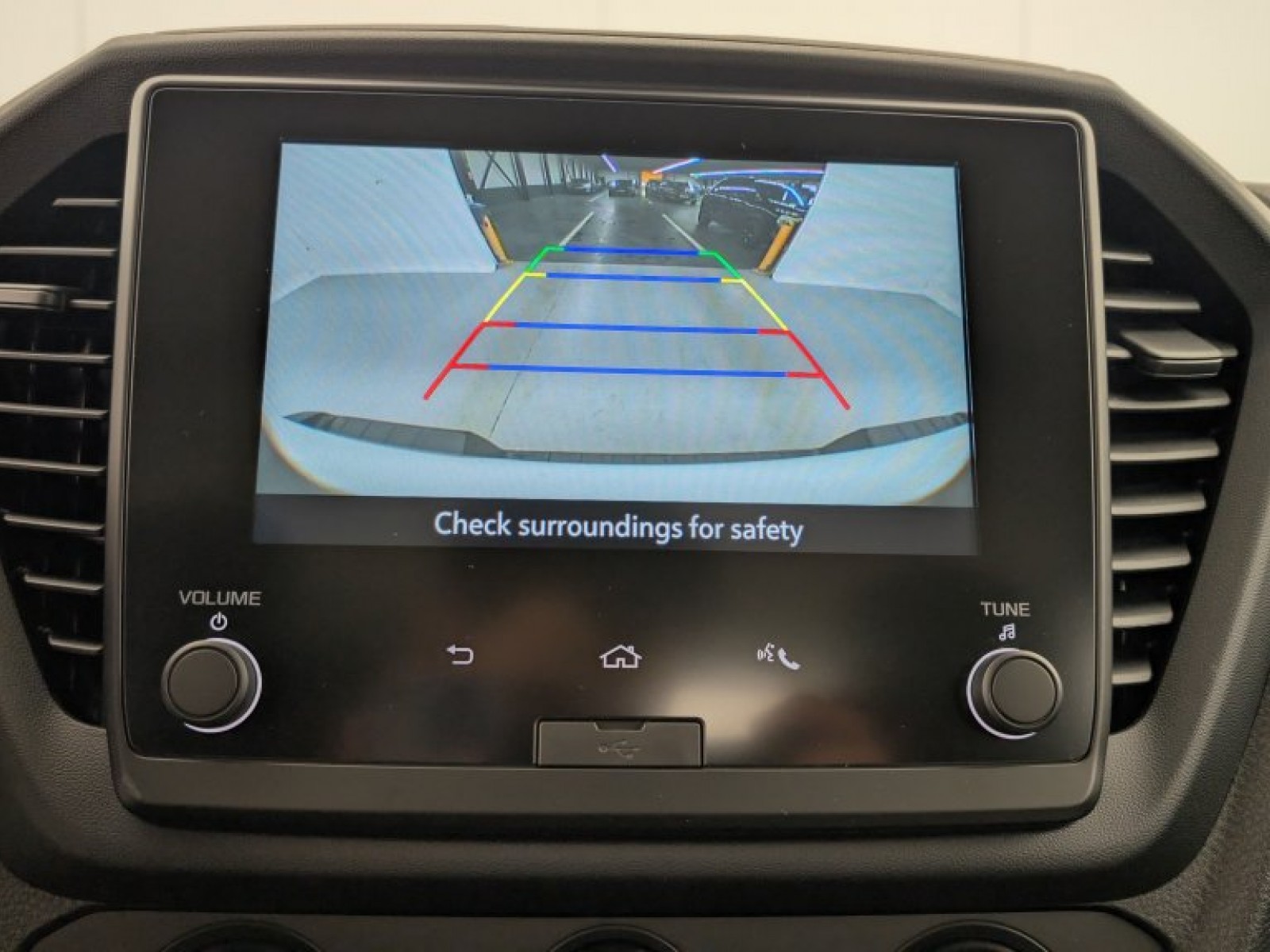 ISUZU - D-MAX - #860905 - 15