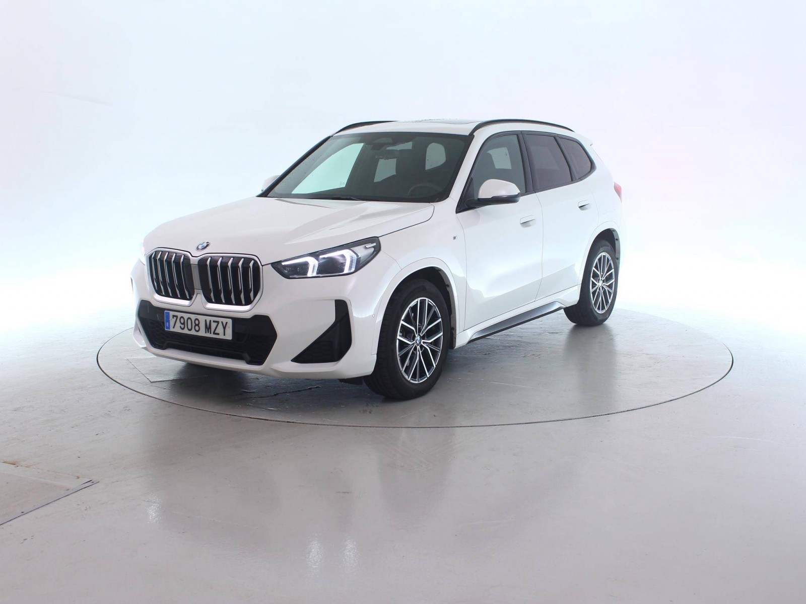 BMW - X1 U11 - #861029 - 0