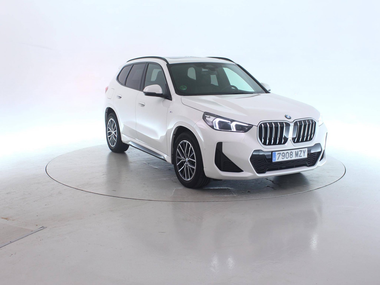BMW - X1 U11 - #861029 - 3