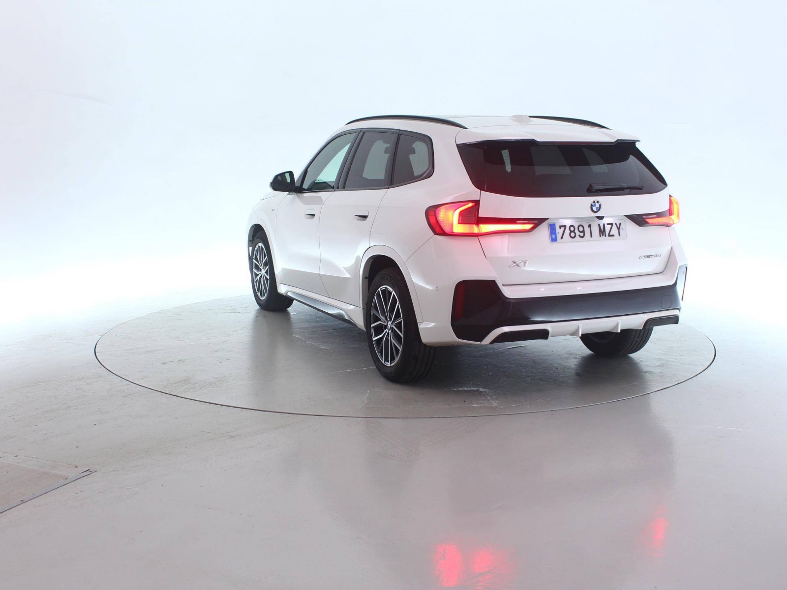 BMW - X1 U11 - #861031 - 3