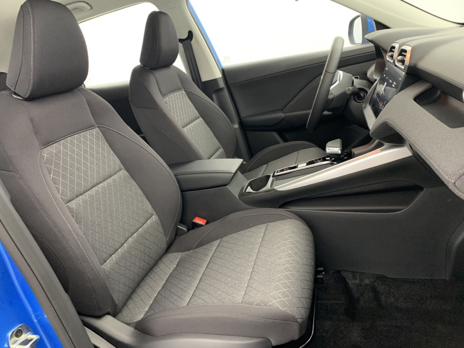 MG - ZS - #861082 - 8