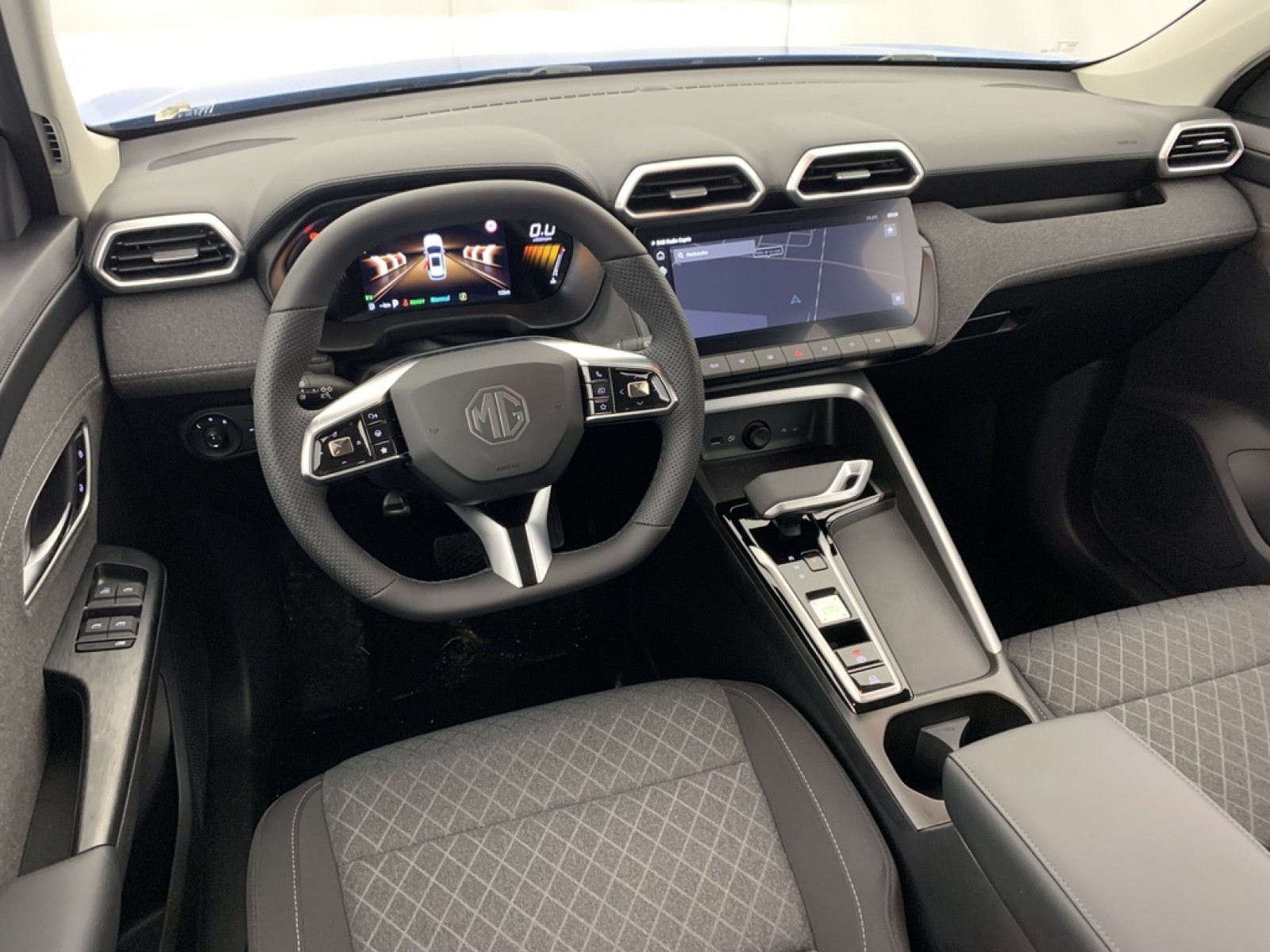 MG - ZS - #861082 - 13