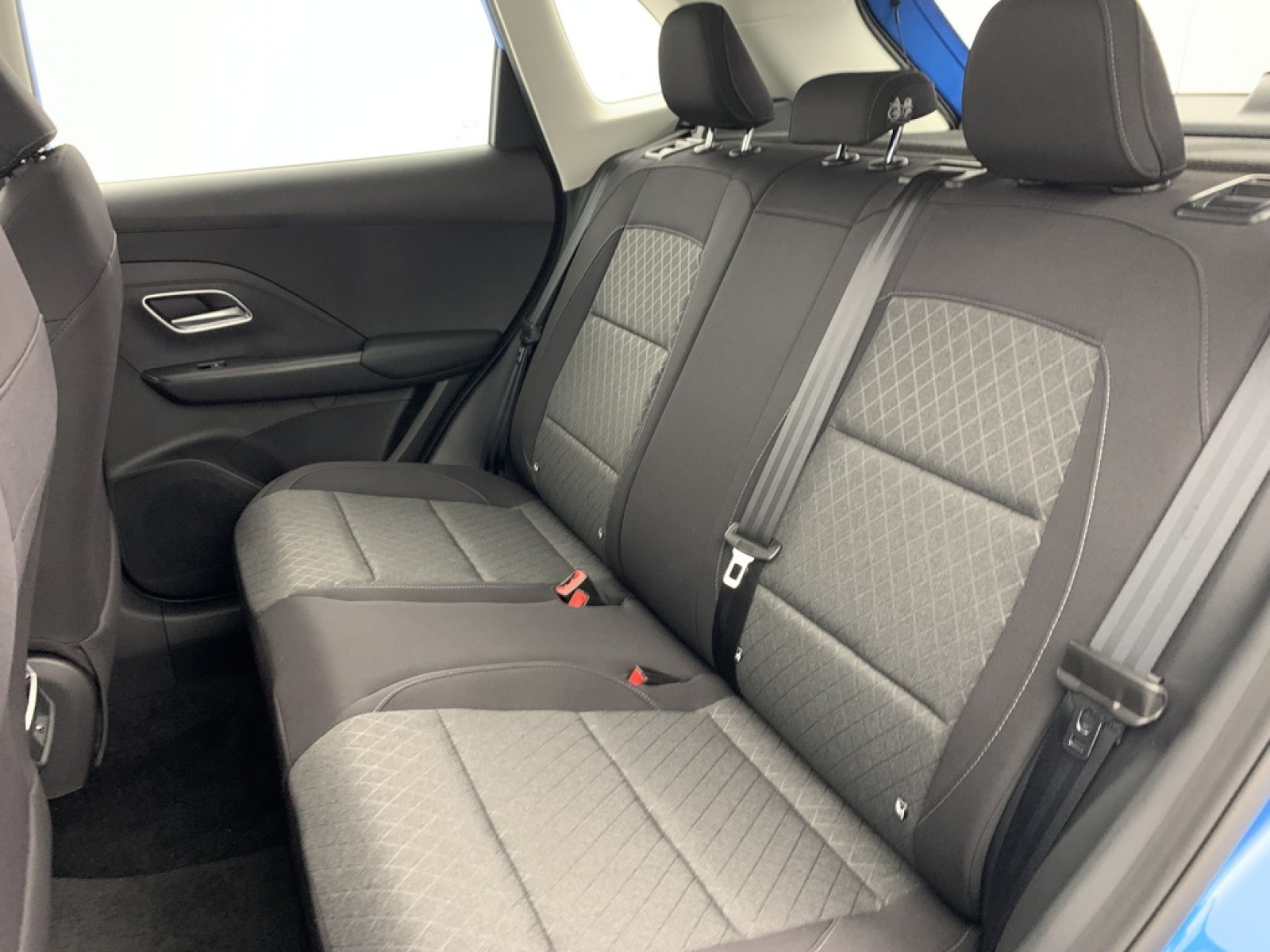 MG - ZS - #861082 - 18