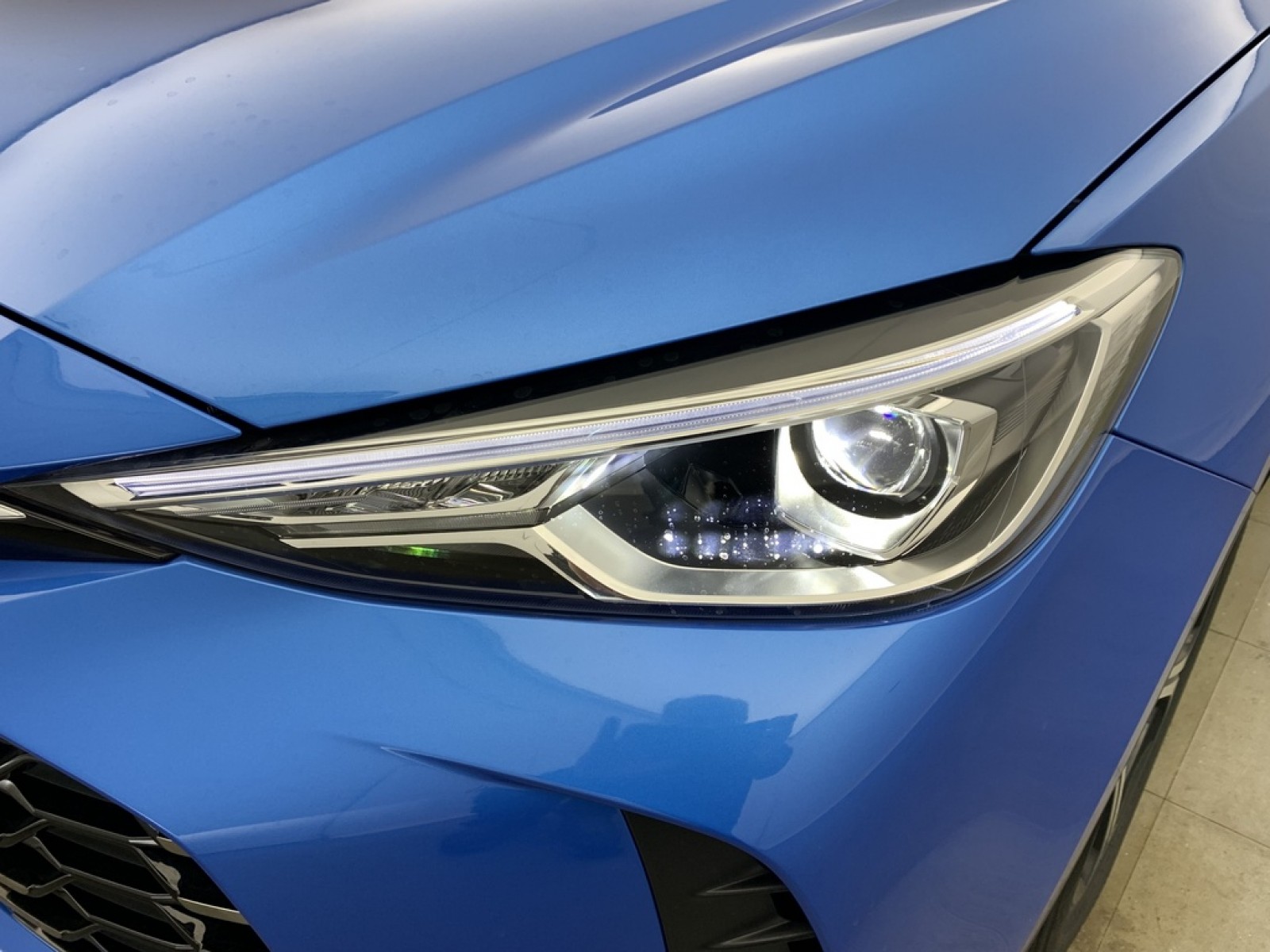 MG - ZS - #861082 - 22