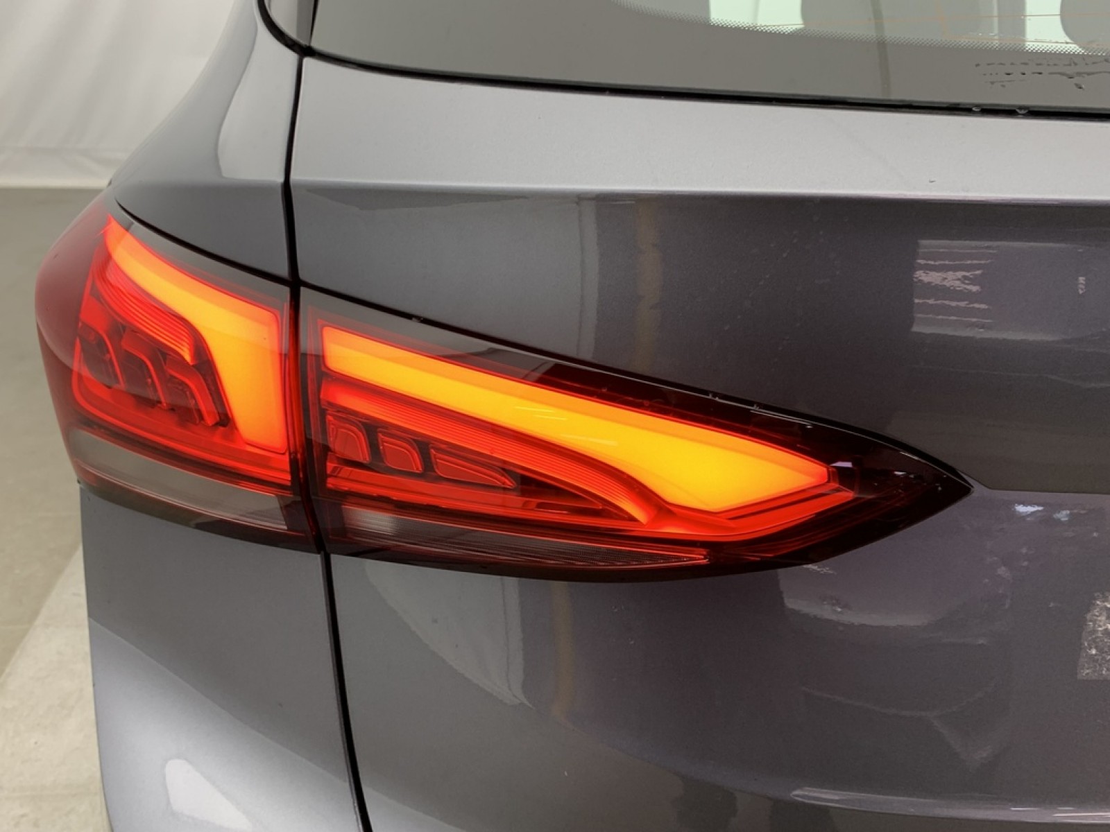 MG - ZS - #861084 - 10