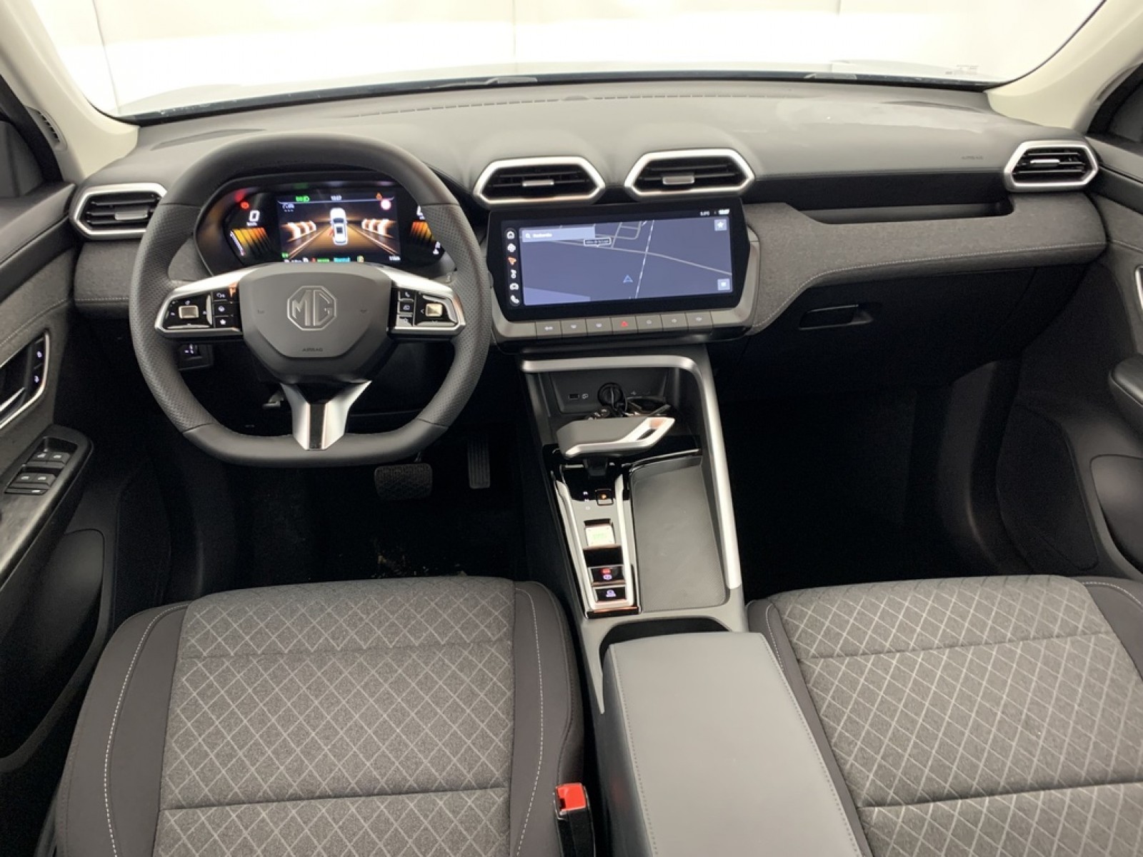 MG - ZS - #861084 - 12