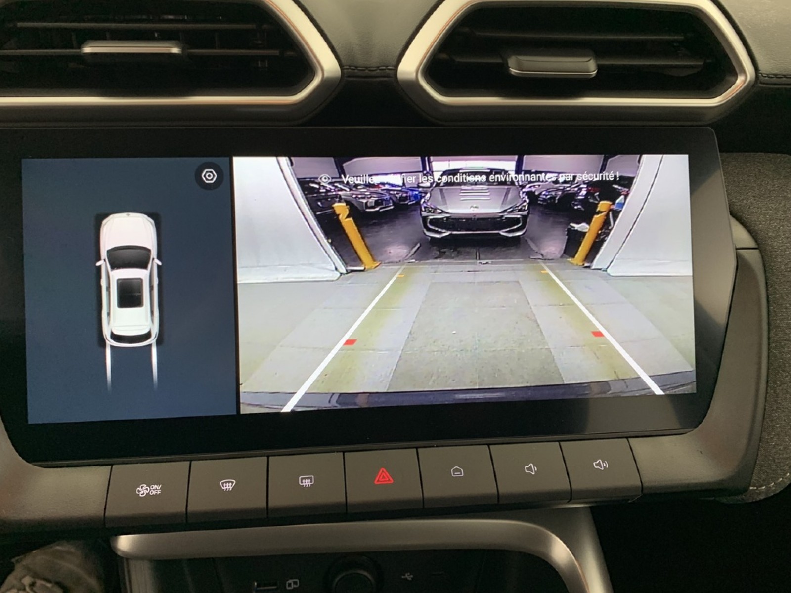 MG - ZS - #861084 - 16