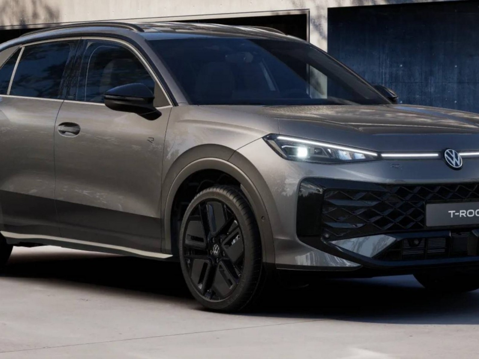 VOLKSWAGEN - T-ROC - #856836 - 15