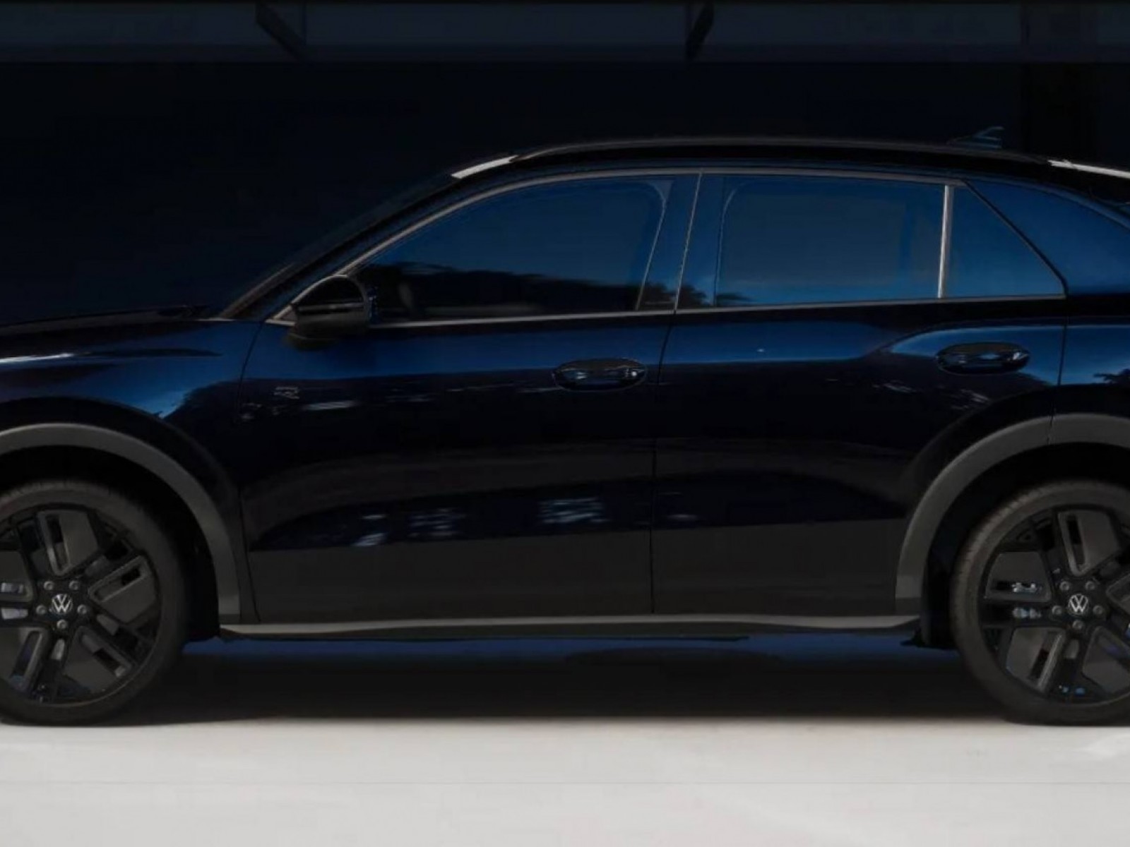 VOLKSWAGEN - T-ROC - #856834 - 16