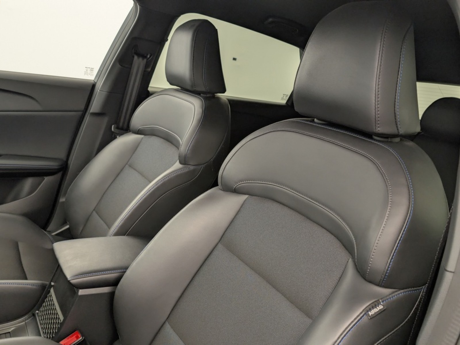 MG - MG4 - #861227 - 15