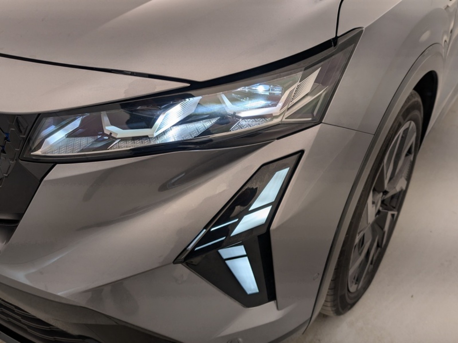 RENAULT - Rafale - #857434 - 22